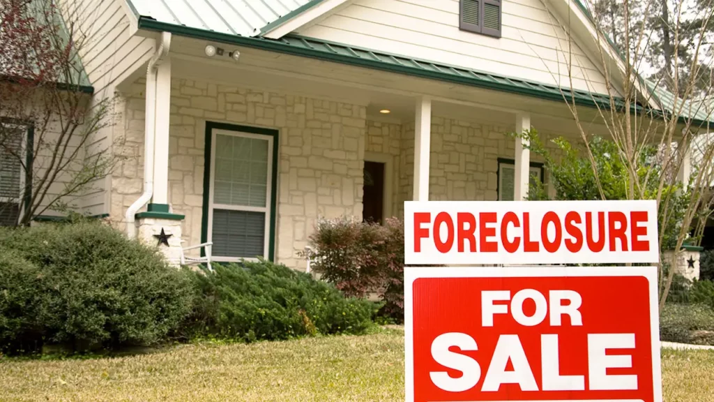 Avoid Foreclosure with a Professional Appraisal